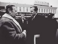 А.А.Собчак встречает в аэропорту Пулково великого князя Владимира Кирилловича. 5 ноября 1991 года