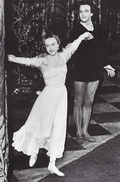 Г.Уланова и Ю.Жданов после первого выступления в балете «Ромео и Джульетта» на сцене театра «Метрополитен-опера». Нью-Йорк. 1959