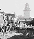 Старый московский двор рядом с Киевским вокзалом. 1940-е годы. Фото М.Савина