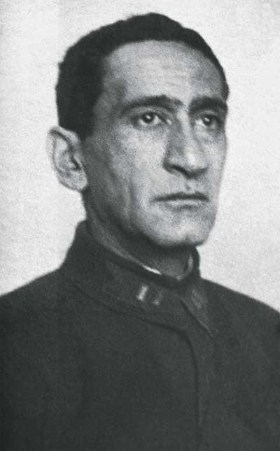 Ф.М.Левин через полтора месяца после освобождения из лагеря. Беломорск. 15 декабря 1942 года. Из архива семьи Левиных
