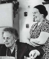 Валерия Петровна и Анастасия Николаевна на даче Зильбер-Киселевых в деревне Зеленково. 1976