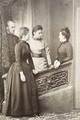 Графиня Александра Илларионовна с мужем П.П.Шуваловым и сестрами Софией и Ириной. 1891
