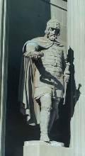 С.С.Пименов. Старый воин. Статуя на фасаде Нарвской триумфальной арки. 1830–1833. Медь