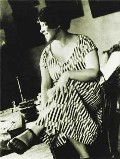 В.Степанова в платье собственного дизайна.Фотография. 1924