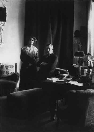Д.В.Философов и З.Н.Гиппиус. Петербург. Около 1903 года
