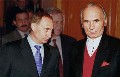 В.В.Путин и директор Центрального дома ученых РАН В.С.Шкаровский в Доме ученых 23 ноября 1999 года