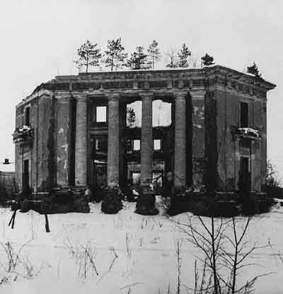Усадьба Петровское. Петровское-Алабино, Московская область. Фото 1982 года
