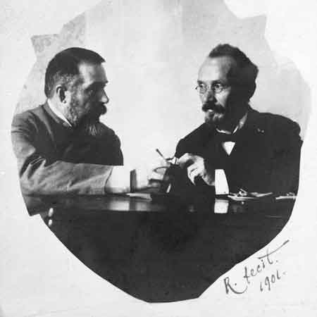 И.Ф.Романов-Рцы и Василий Васильевич Розанов. 1901
