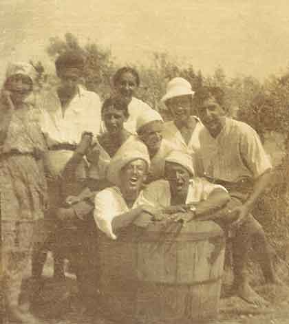 Семейство Павловых с друзьями. Коктебель. 1916
