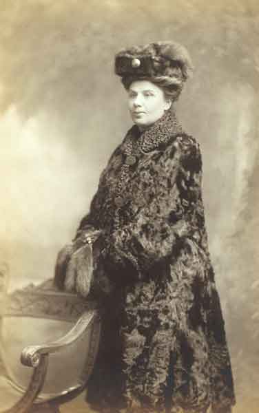 А.Н.Павлова (Брачер), бабушка М.Ф.Ширмановой. 1910-е годы
