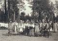Делегация крестьянок в национальных костюмах Тамбовской губернии во время встречи императора Николая II. Фотография 1903 года. РГИА