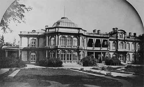 	Шуваловский дворец. Архитектор Г.Боссе. 1850-е годы. Фото Дж.Бианки. 1860-е годы
