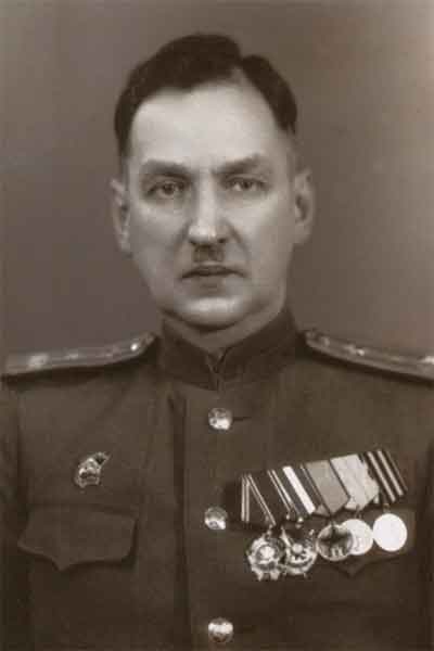 	Полковник Л.Н.Пунин. 1945
