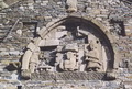 Храм Тхаба-Ерды. Рельефы с ктиторской группой на западной стене. Ингушетия. XIII век