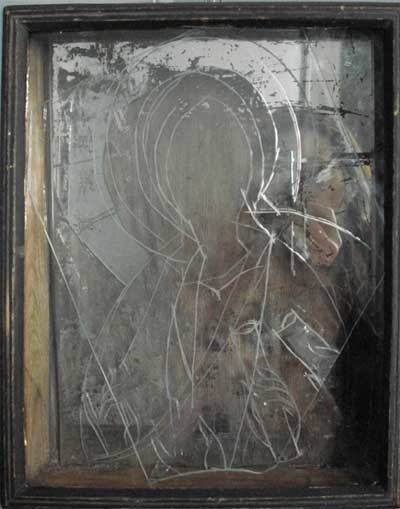 Наталия Воликова, Татьяна Новикова. Утраченный образ. 2005. Киот, зеркало, плоское стекло, гравировка
